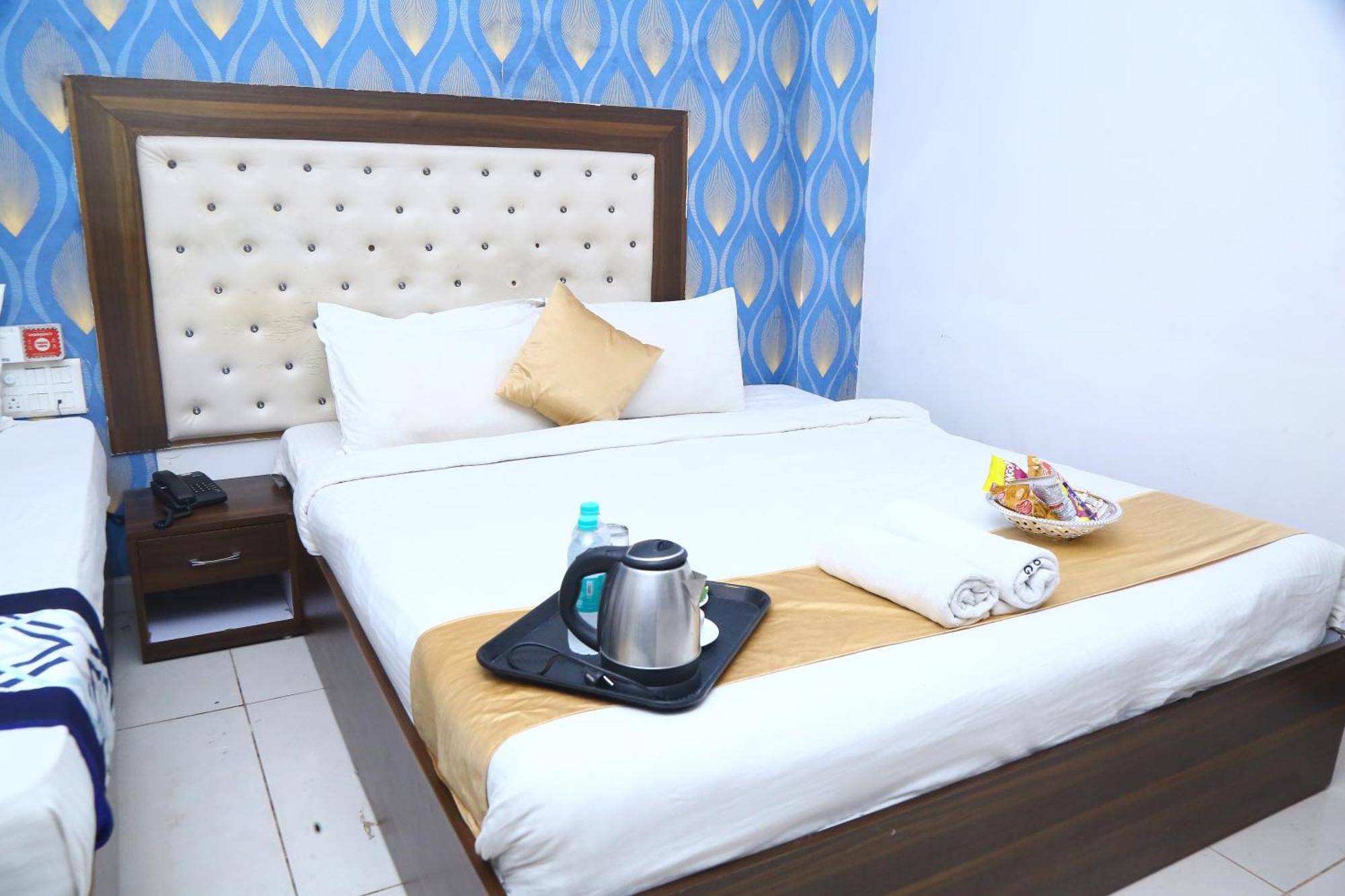 Hotel Mn Grand Shamshabad Airport Zone Hyderabad Esterno foto