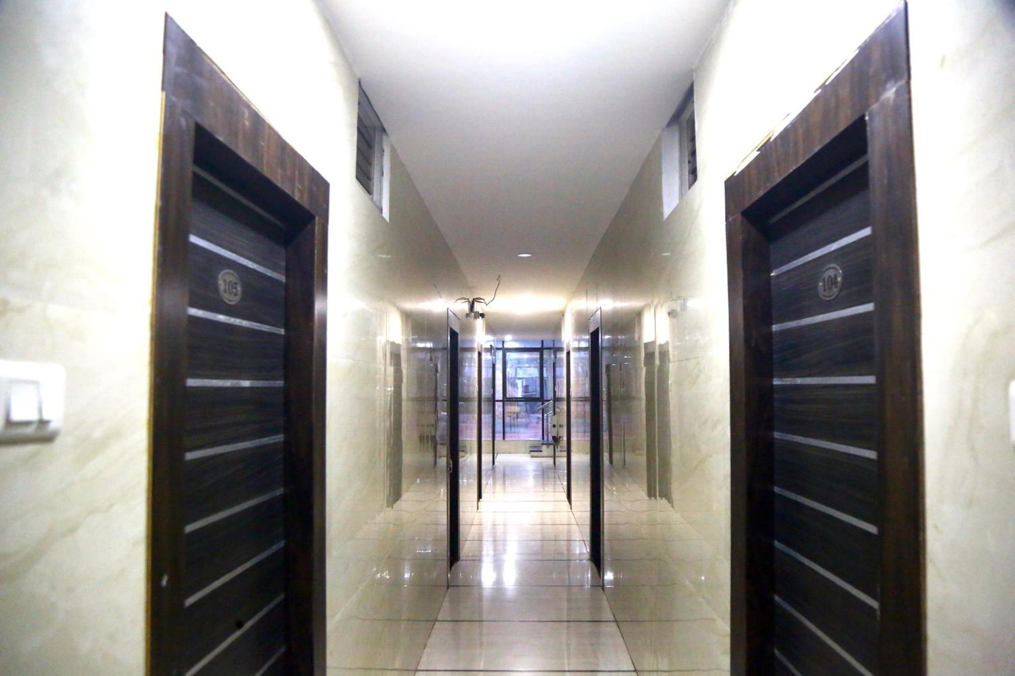 Hotel Mn Grand Shamshabad Airport Zone Hyderabad Esterno foto