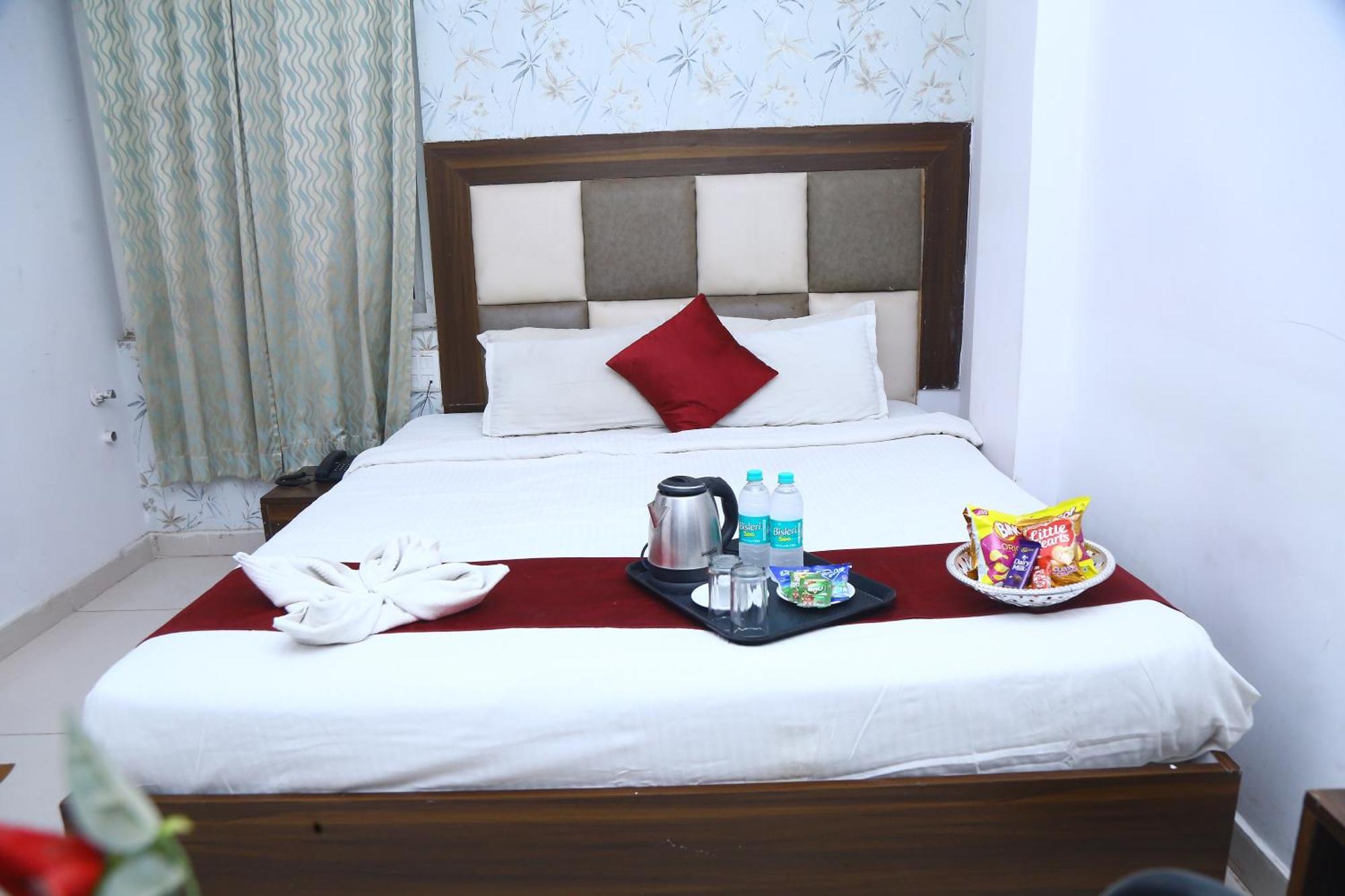Hotel Mn Grand Shamshabad Airport Zone Hyderabad Esterno foto