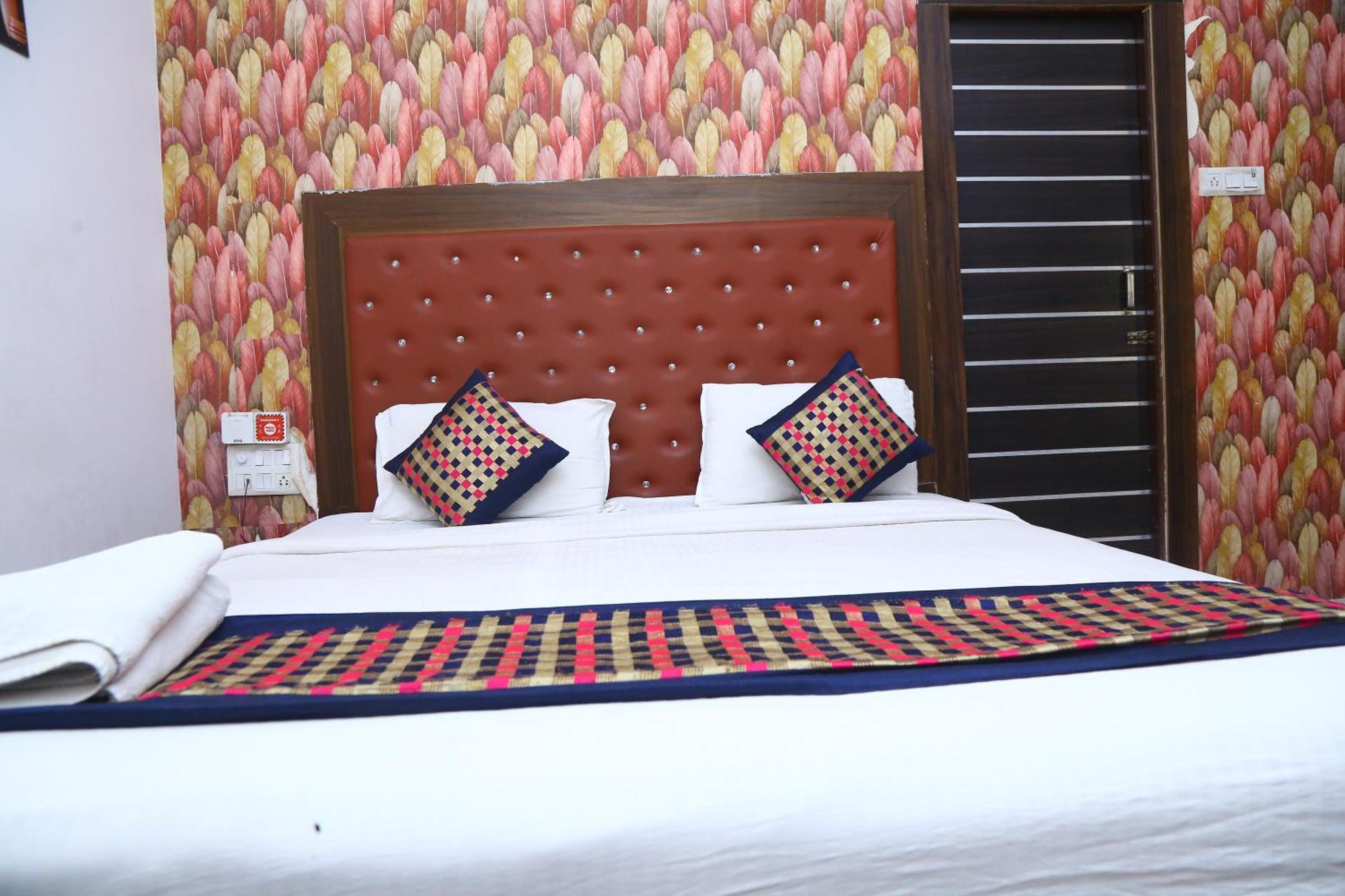 Hotel Mn Grand Shamshabad Airport Zone Hyderabad Esterno foto