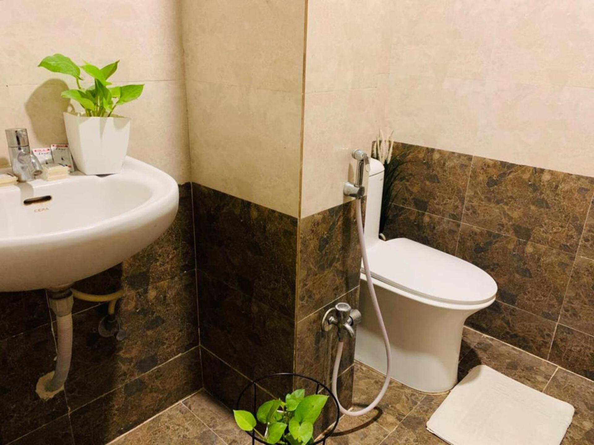 Hotel Mn Grand Shamshabad Airport Zone Hyderabad Esterno foto